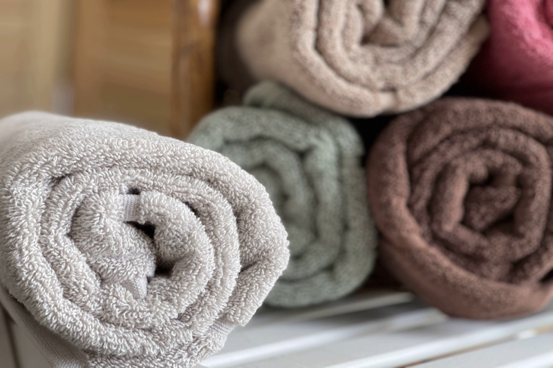 Как хранить махровые полотенца?
